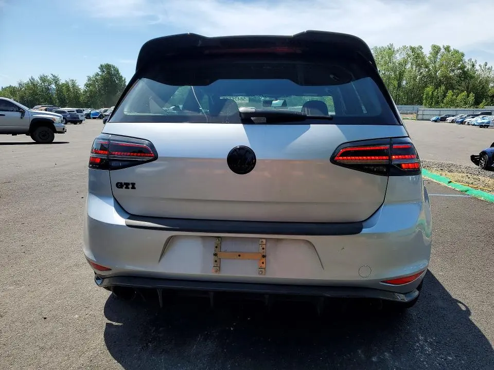 2017 VOLKSWAGEN GTI S  