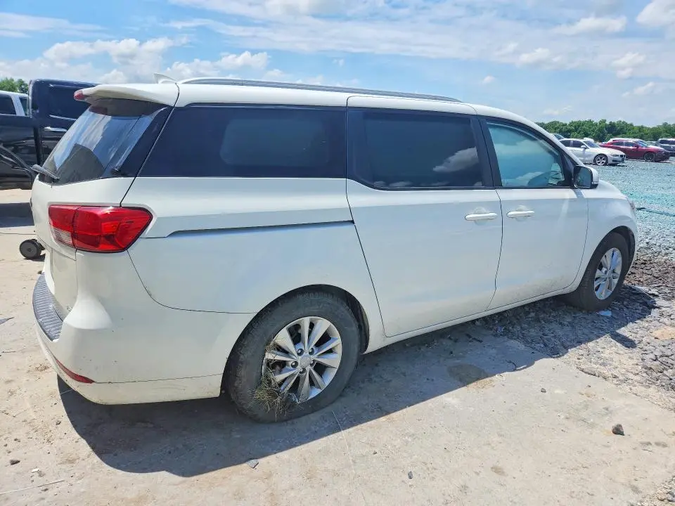 2015 KIA SEDONA LX  
