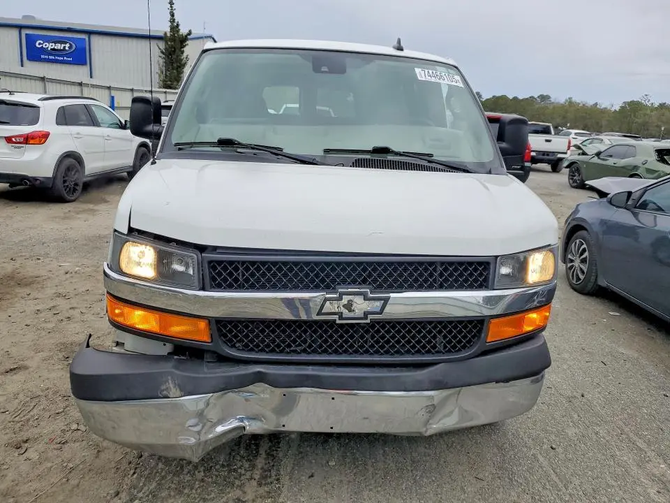 2019 CHEVROLET EXPRESS G2500 LT  