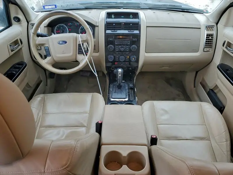 2011 FORD ESCAPE LIMITED  