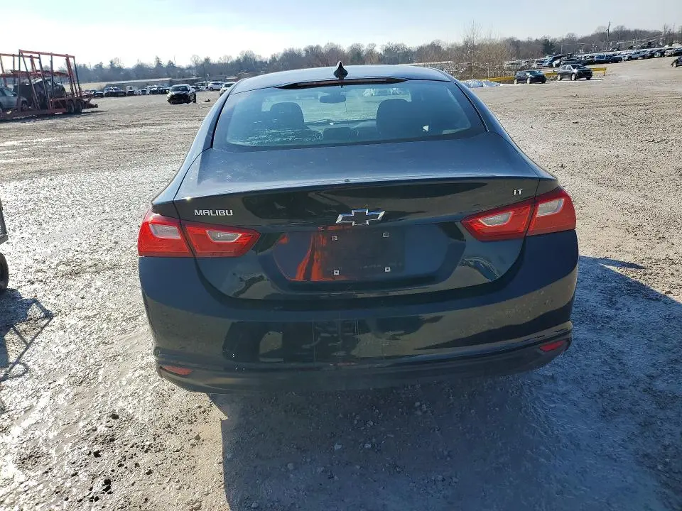 2017 CHEVROLET MALIBU LT  