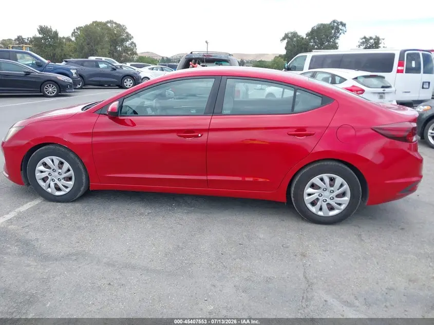 2020 HYUNDAI ELANTRA SE