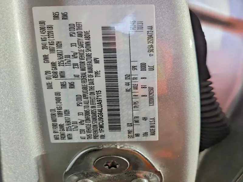 2020 FORD ESCAPE SE  