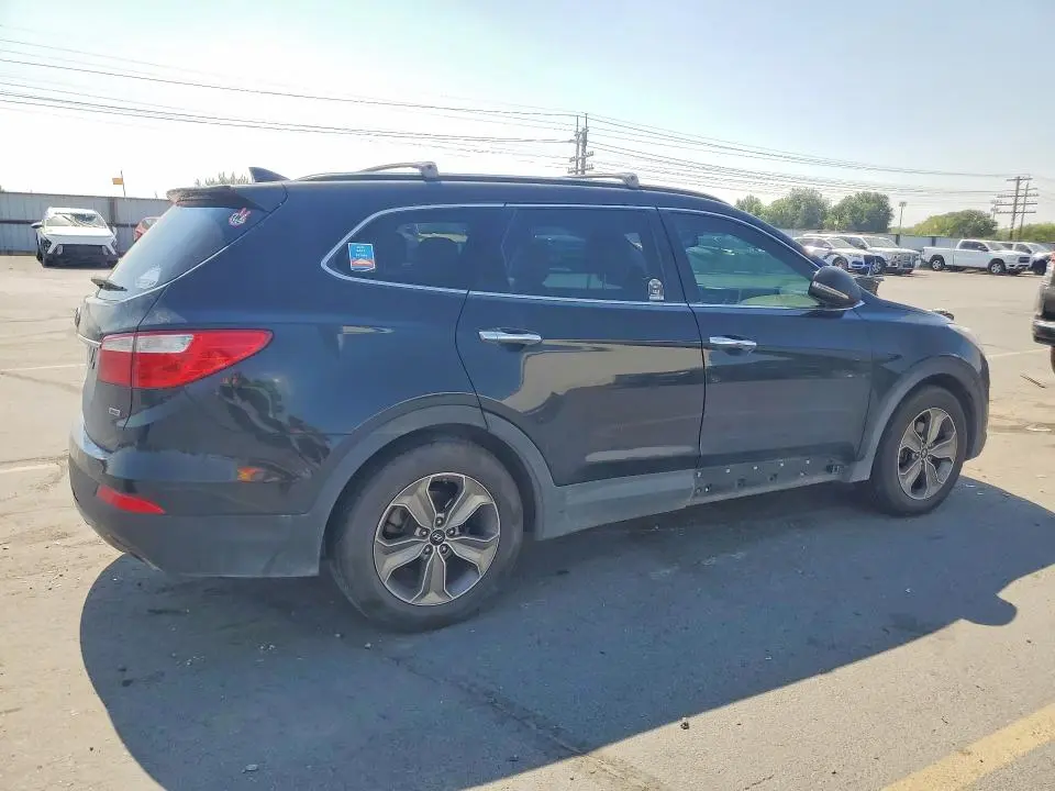 2013 HYUNDAI SANTA FE GLS  