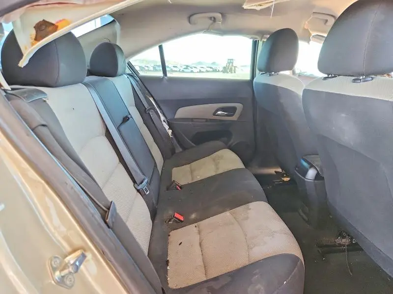 2014 CHEVROLET CRUZE LS  