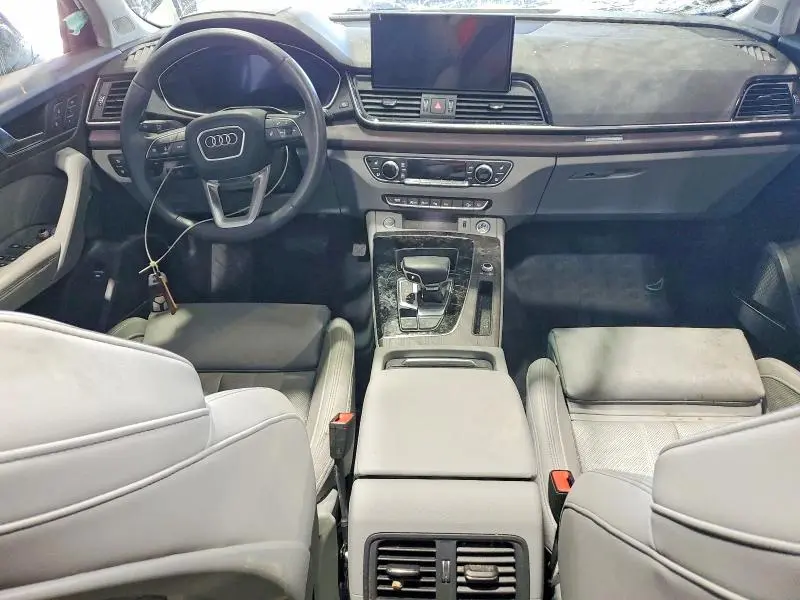 2021 AUDI Q5 PRESTIGE  
