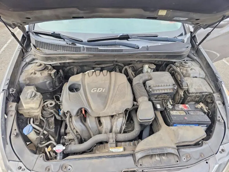 2011 HYUNDAI SONATA GLS  