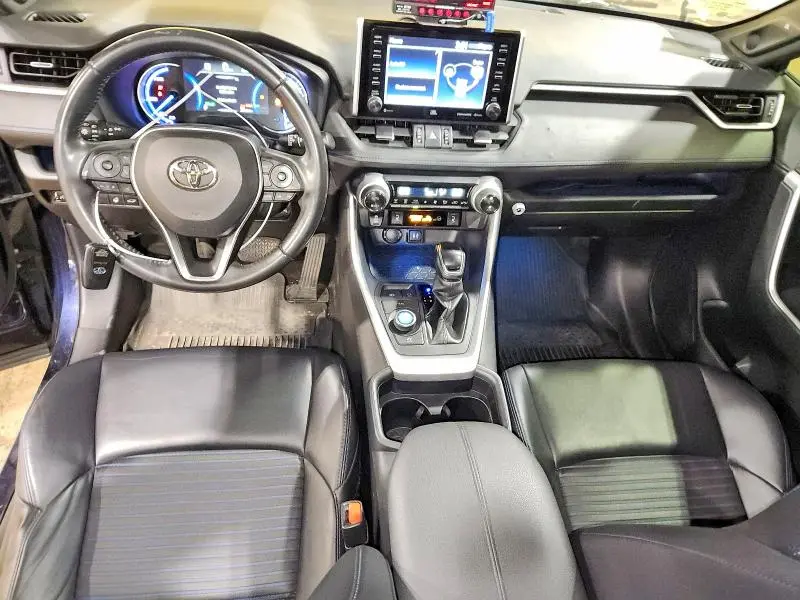 2019 TOYOTA RAV4 XSE  