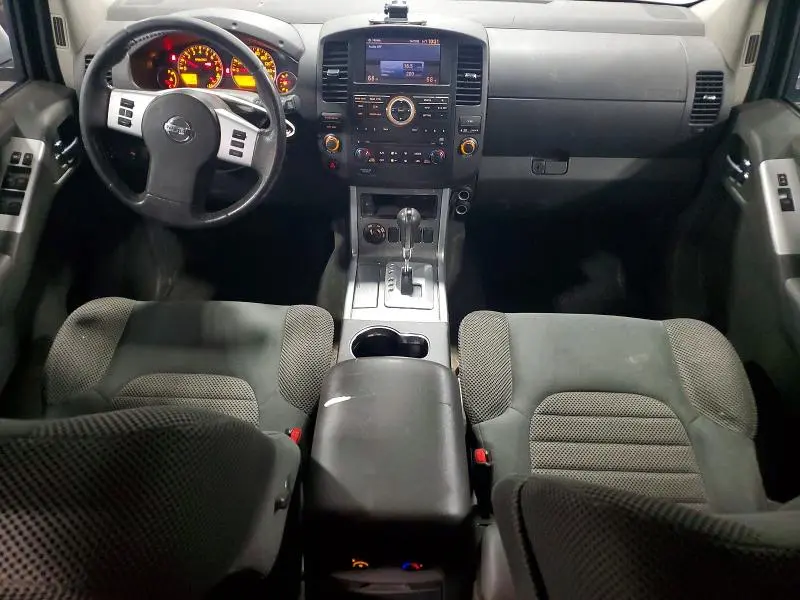 2012 NISSAN PATHFINDER S  