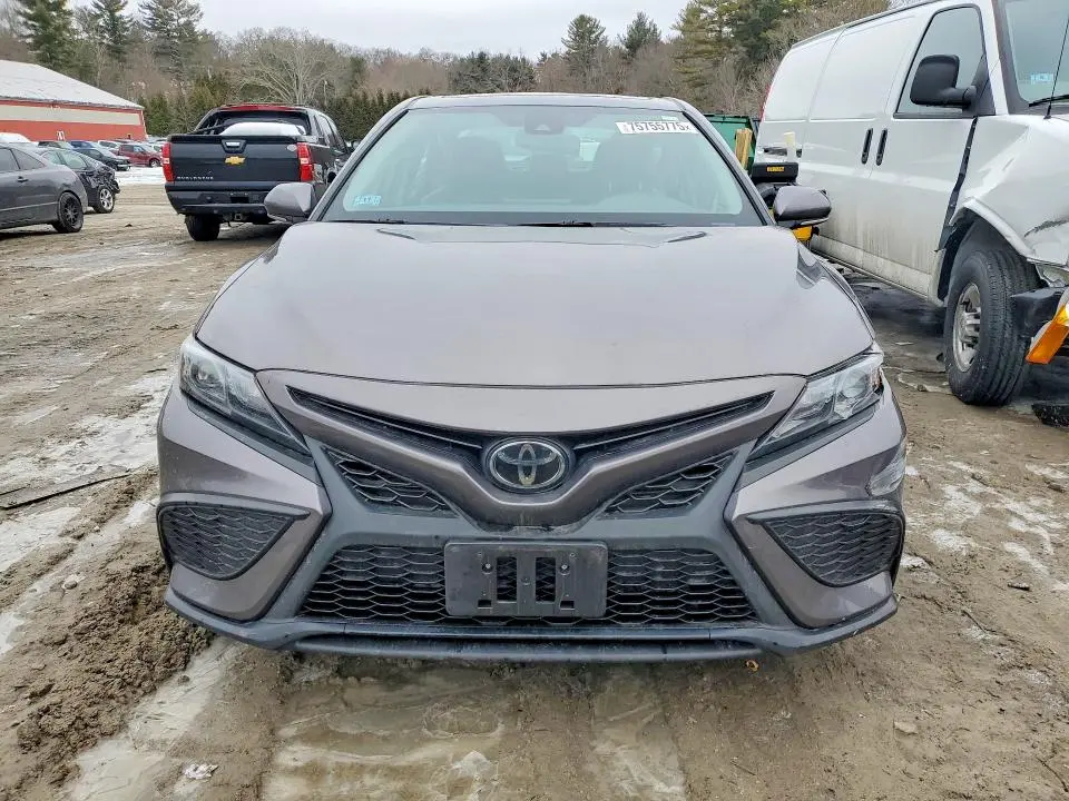 2024 TOYOTA CAMRY SE NIGHT SHADE  
