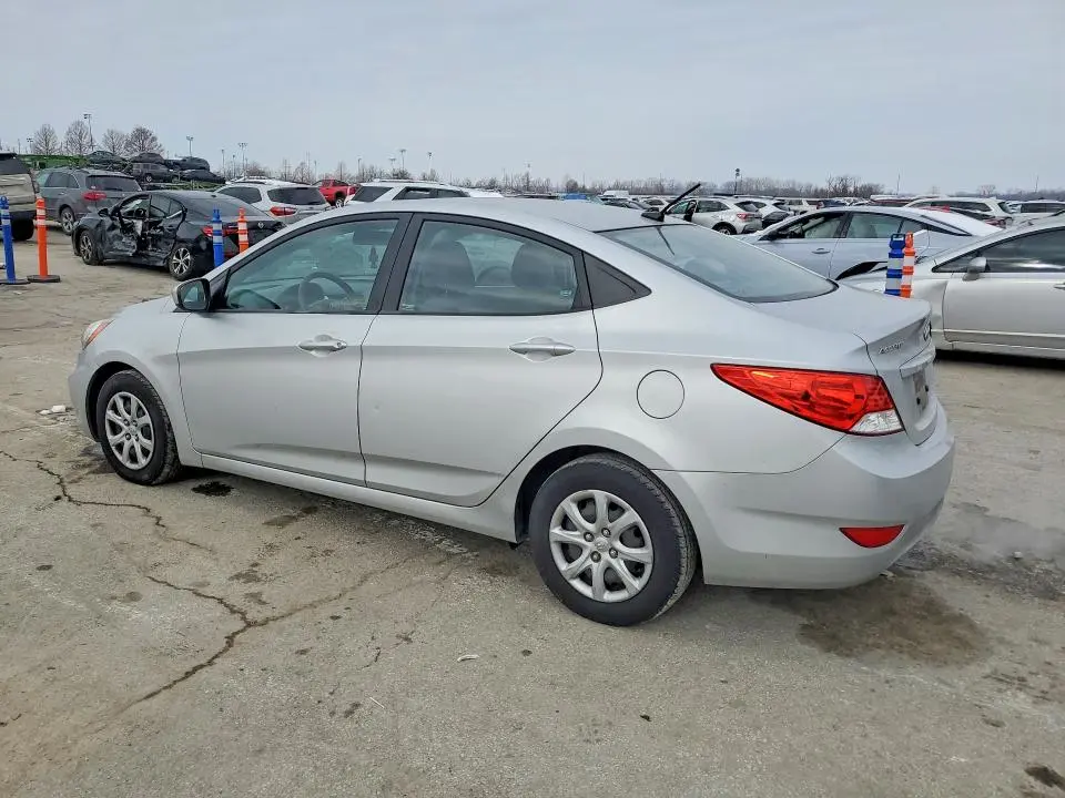 2013 HYUNDAI ACCENT GLS  