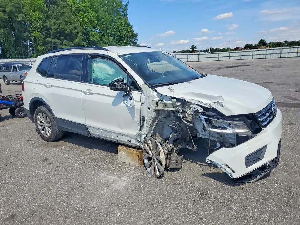 2020 VOLKSWAGEN TIGUAN S  