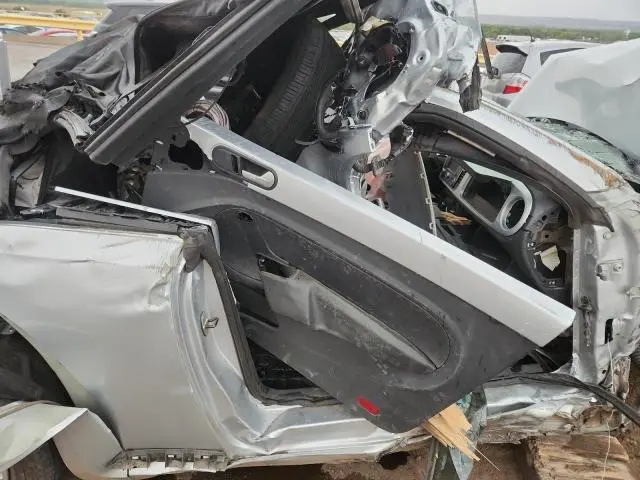 2014 VOLKSWAGEN BEETLE   