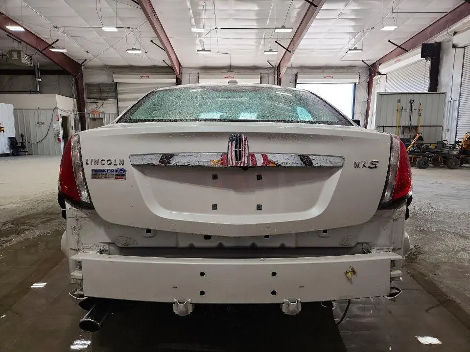 2011 LINCOLN MKS   