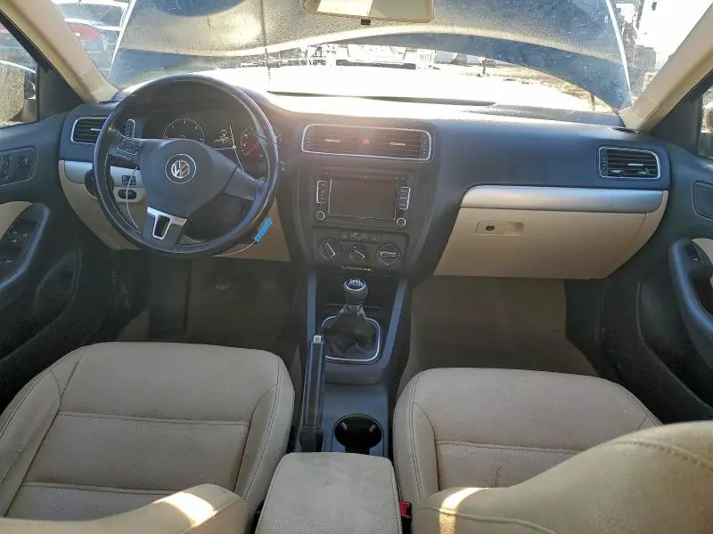 2011 VOLKSWAGEN JETTA TDI  
