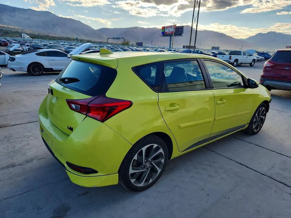 2018 TOYOTA COROLLA IM BASE  