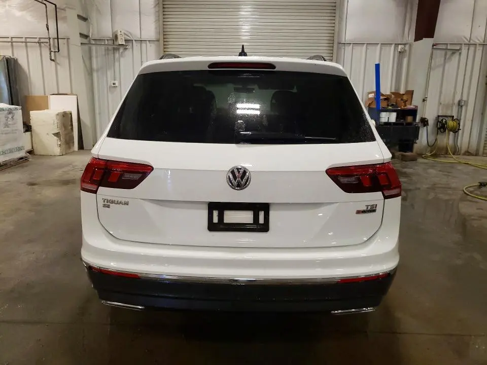 2018 VOLKSWAGEN TIGUAN SE  