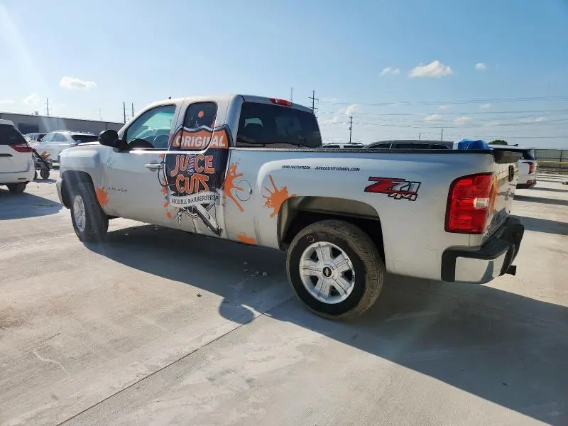 2010 CHEVROLET SILVERADO K1500 LT  