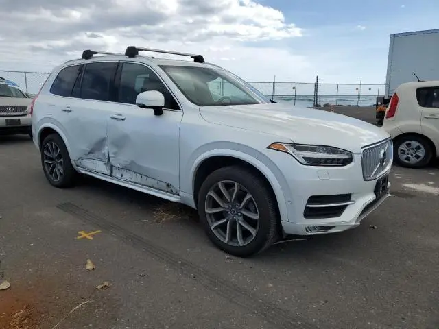 2017 VOLVO XC90 T6  