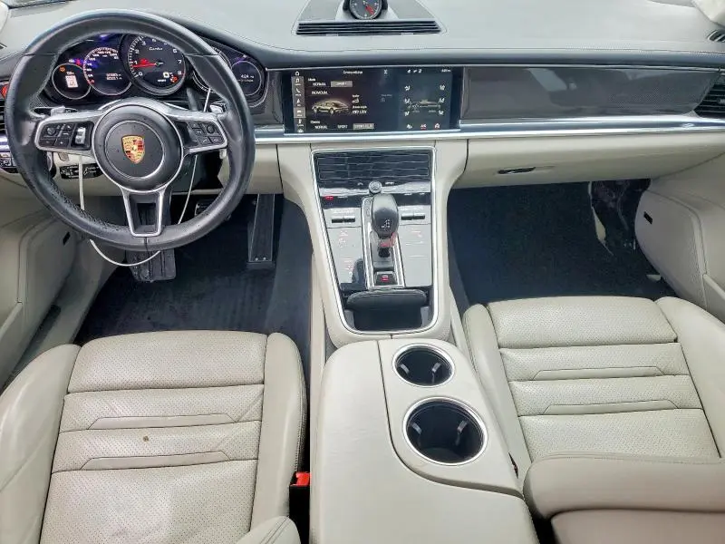 2017 PORSCHE PANAMERA TURBO  