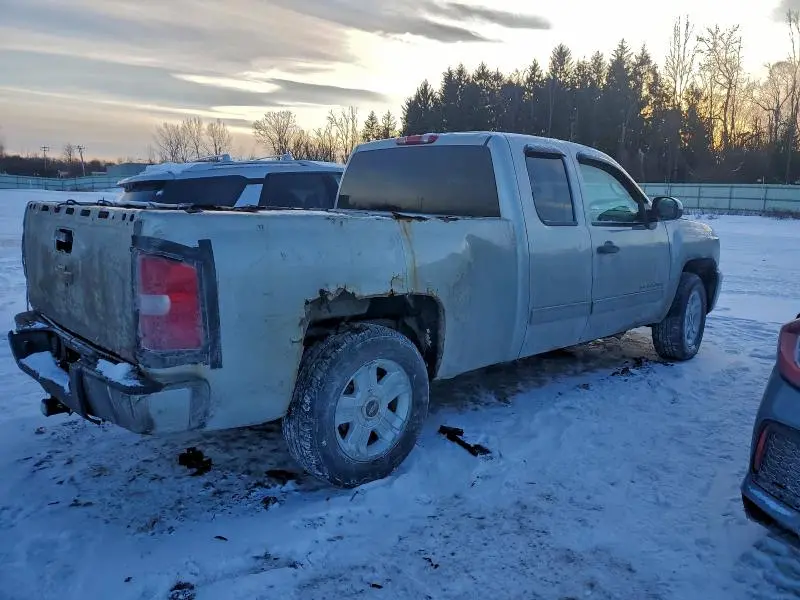 2011 CHEVROLET SILVERADO K1500 LT  