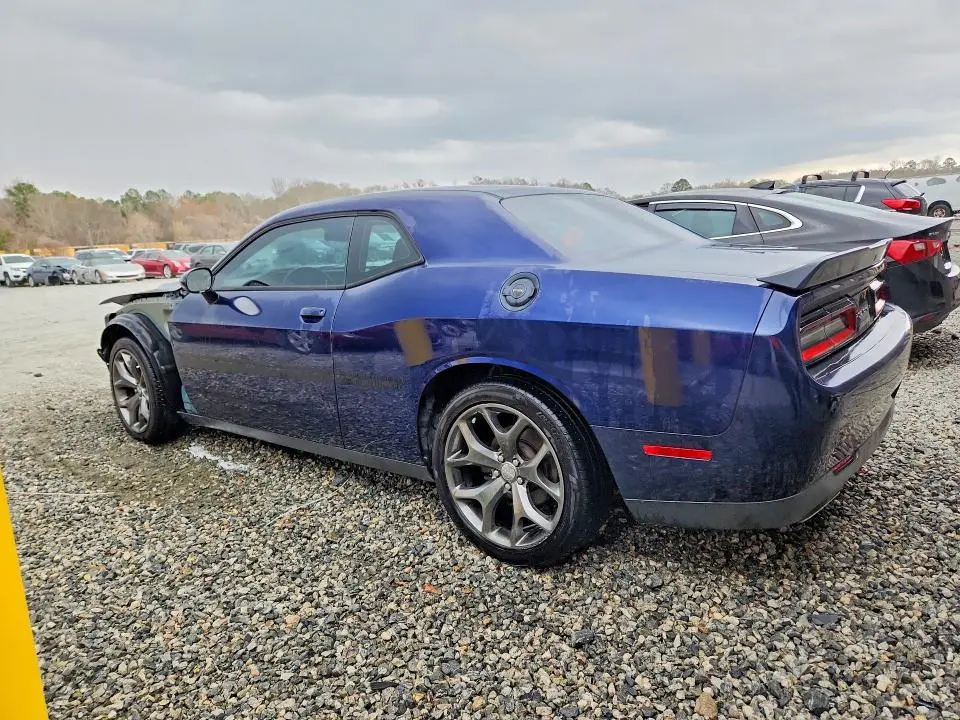 2016 DODGE CHALLENGER SXT  