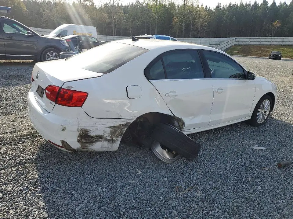 2014 VOLKSWAGEN JETTA SEL  