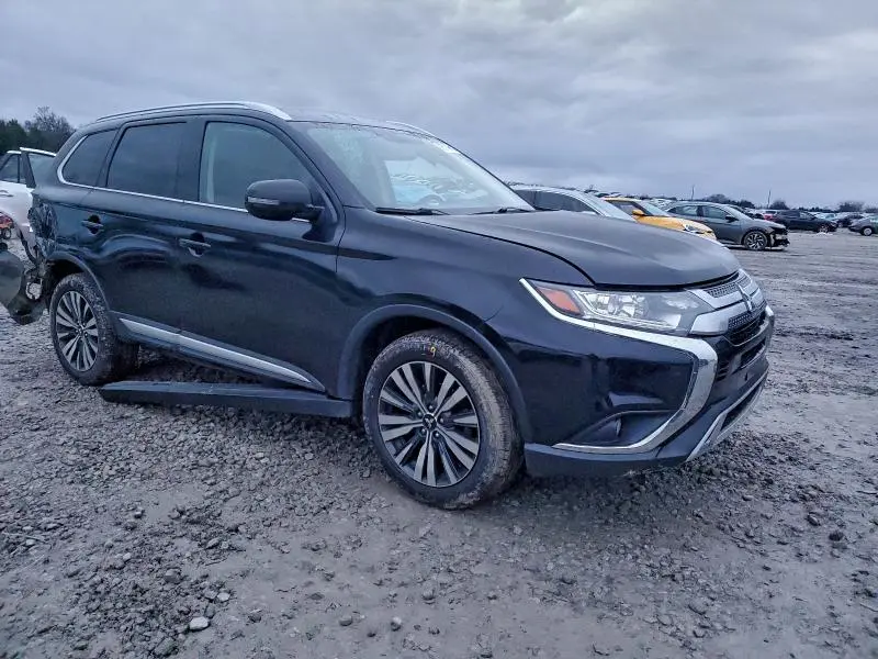 2019 MITSUBISHI OUTLANDER SE  