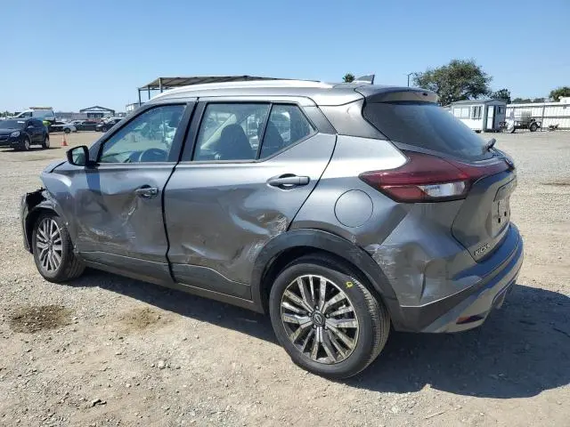 2024 NISSAN KICKS SV  