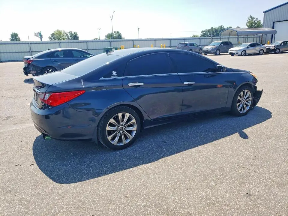 2013 HYUNDAI SONATA SE  