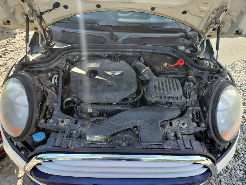 2015 MINI COOPER   