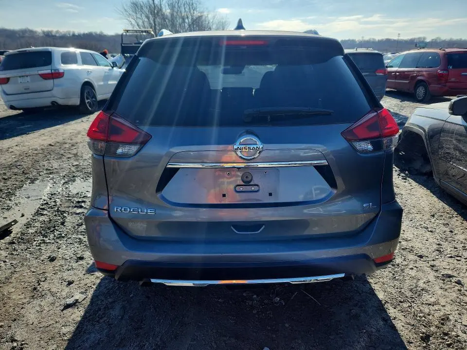 2018 NISSAN ROGUE   