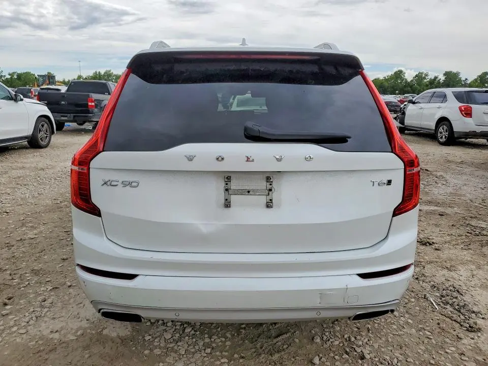 2019 VOLVO XC90 T6 MOMENTUM  