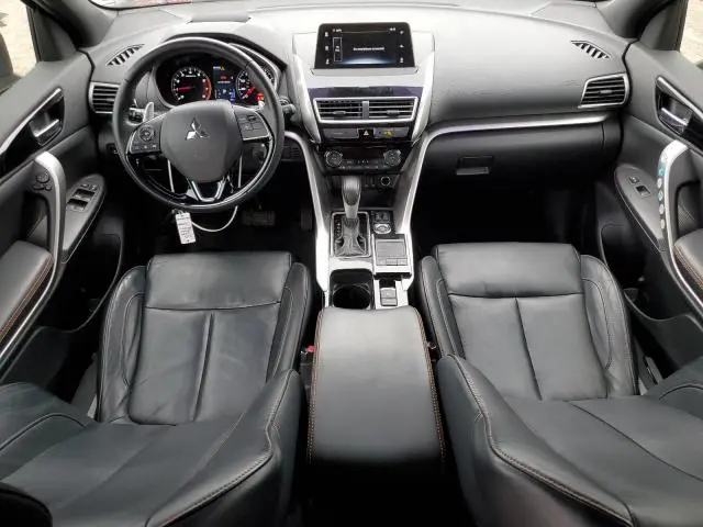 2020 MITSUBISHI ECLIPSE CROSS SE  