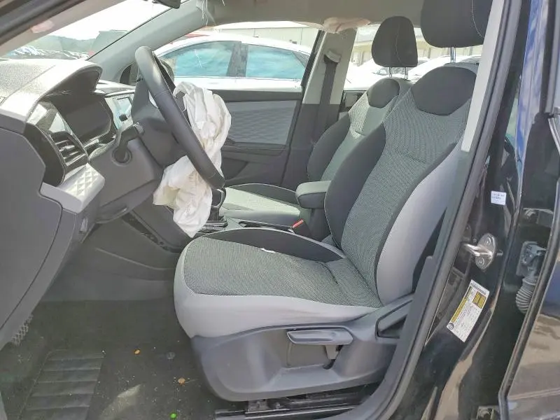2024 VOLKSWAGEN TAOS S  