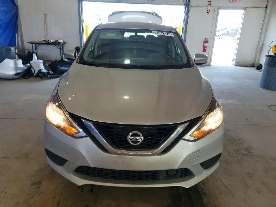 2018 NISSAN SENTRA SV  