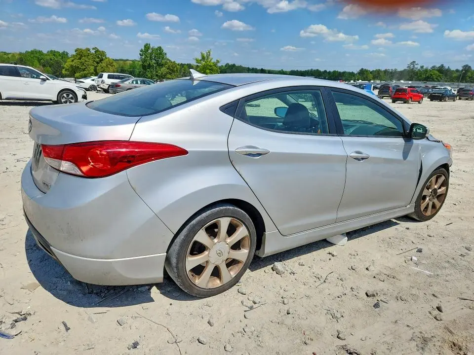 2013 HYUNDAI ELANTRA LIMITED  