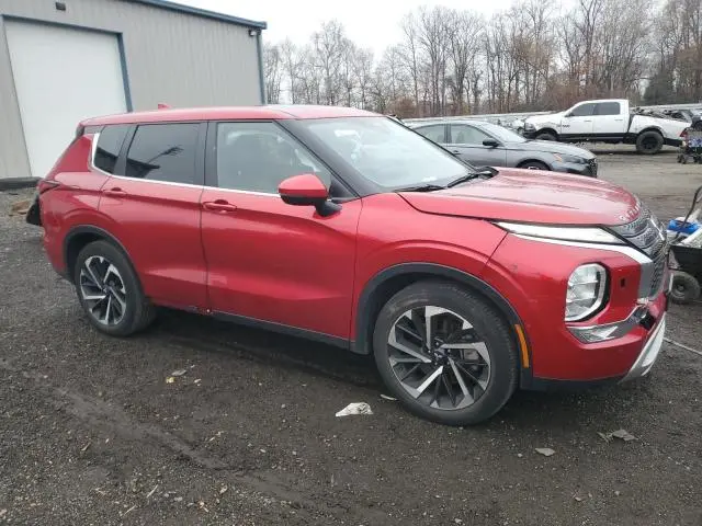 2024 MITSUBISHI OUTLANDER SE  