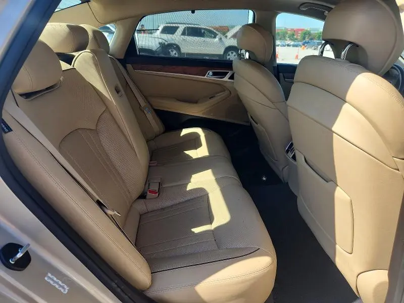 2015 HYUNDAI GENESIS 3.8L  