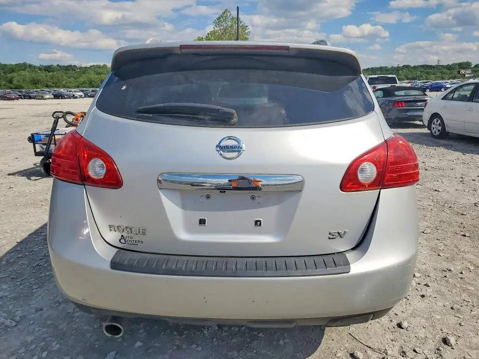 2011 NISSAN ROGUE S  