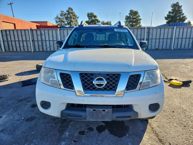 2017 NISSAN FRONTIER S  
