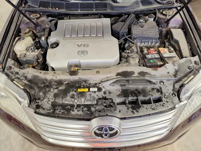 2011 TOYOTA AVALON LIMITED  