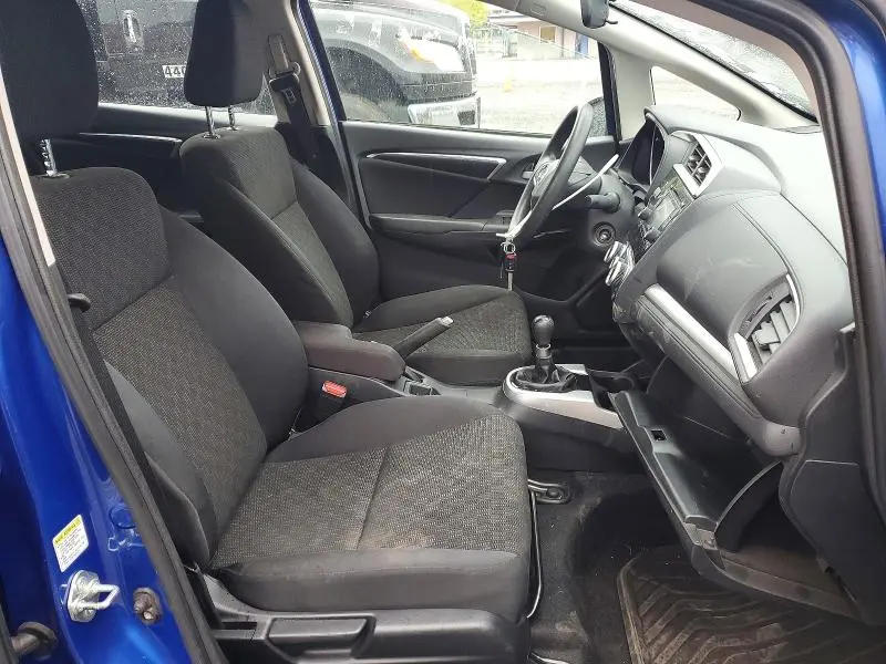2015 HONDA FIT LX  