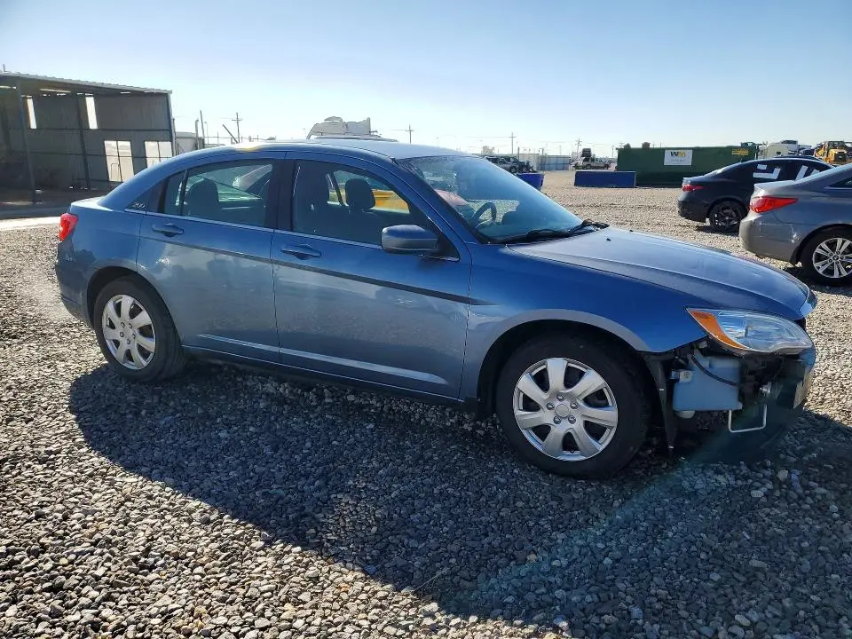 2011 CHRYSLER 200 LX  