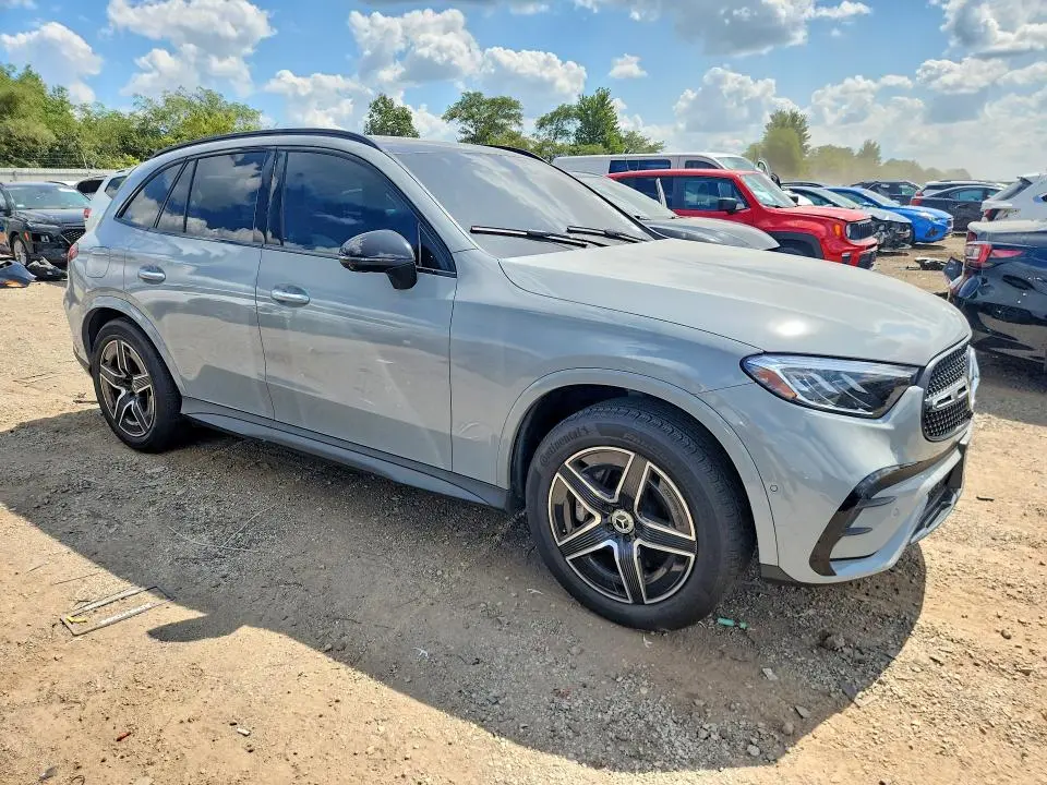 2025 MERCEDES-BENZ GLC 350E  