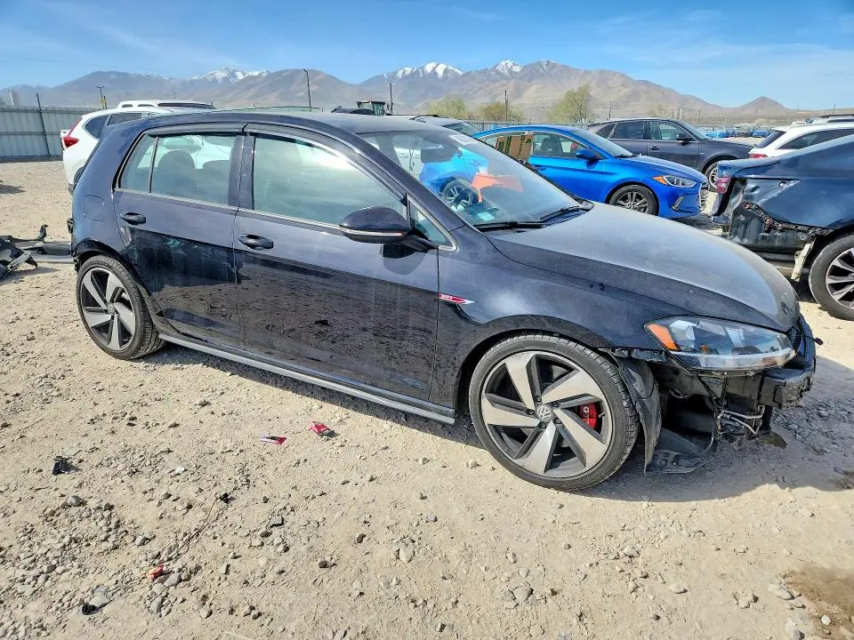 2020 VOLKSWAGEN GTI S  