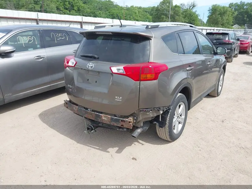 2014 TOYOTA RAV4 XLE
