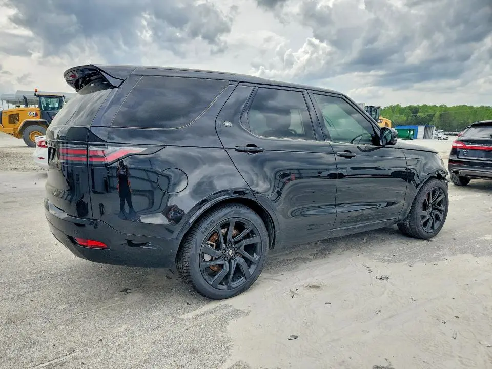 2023 LAND ROVER DISCOVERY S R-DYNAMIC  