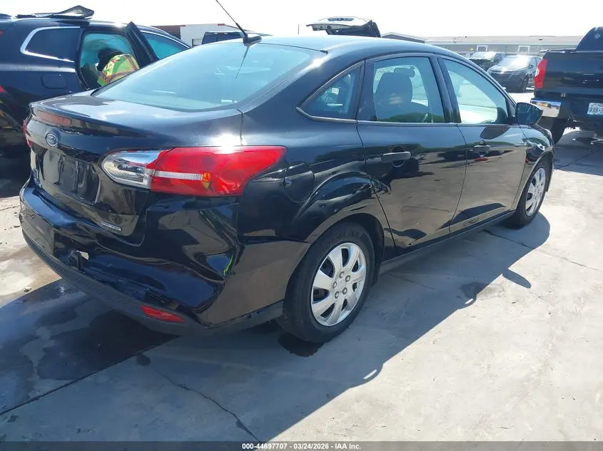 2016 FORD FOCUS S