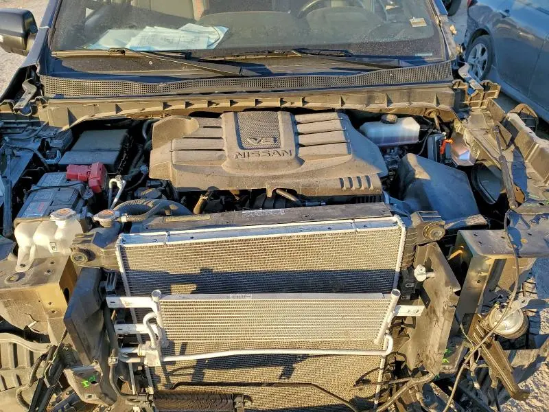 2024 NISSAN TITAN PRO-4X  